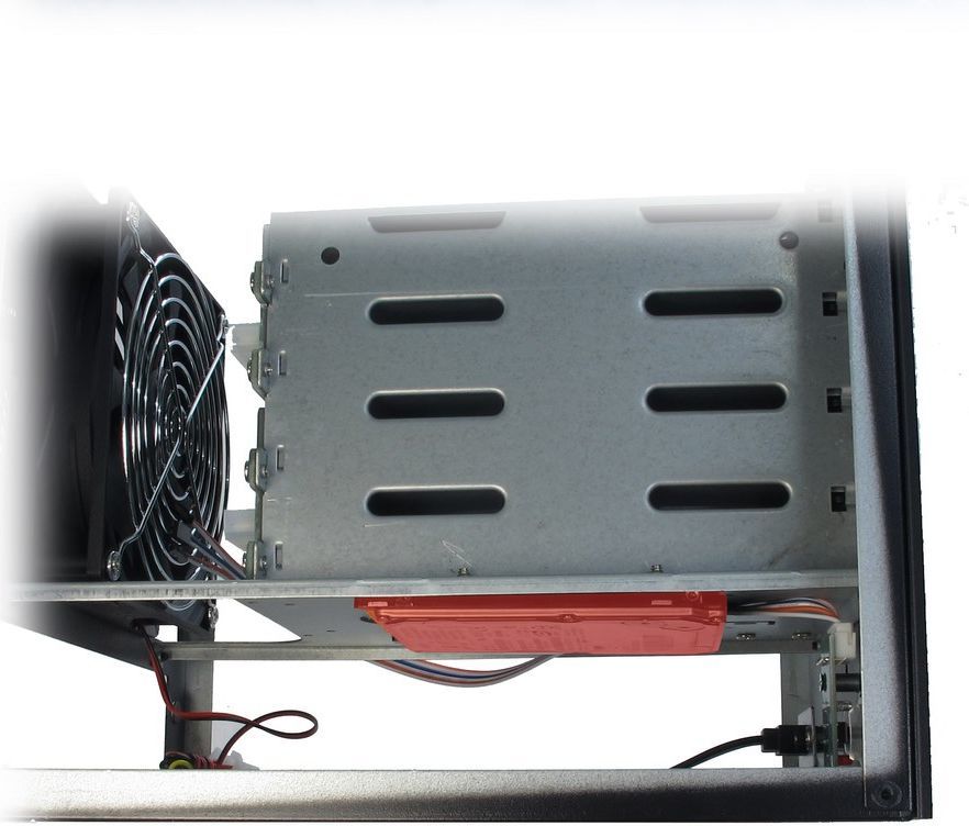 Kasë Inter-Tech IPC SC-4004, Të ndryshme