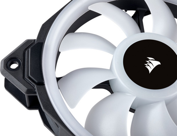 [OUTLET] Ventilator Corsair Air Series LL120 RGB 120mm