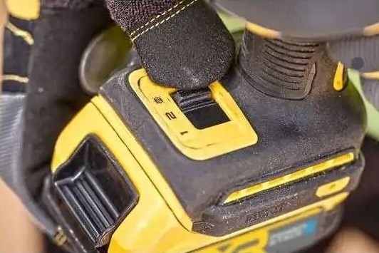 Kaçavidë goditëse hidraulike DeWalt DCF870 XR, 18V, brushless, pa bateri