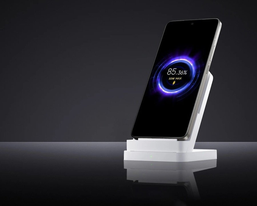 Karikues wireless Xiaomi Mi 50W Charging Stand Pro, me stand, i bardhë