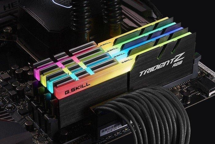 Memorie G.Skill Trident Z RGB, DDR4, 32 GB, 3200 MHz, CL16, F4-3200C16Q-32GTZRX