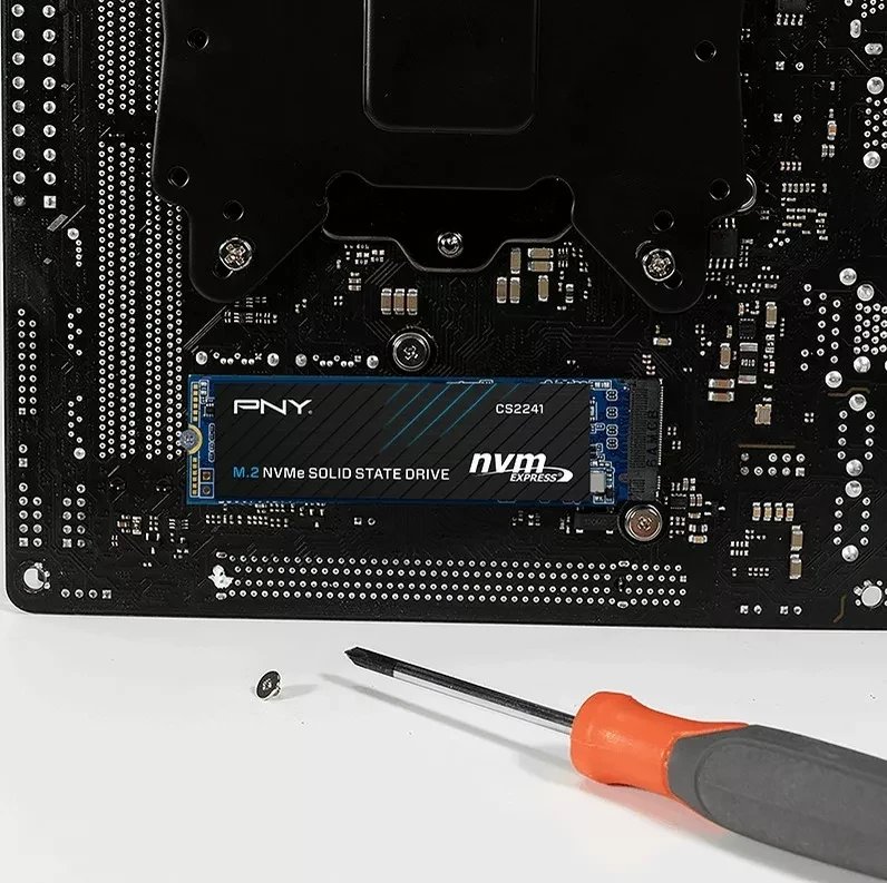 SSD i brendshëm PNY CS2241, 500GB, M.2 NVMe PCIe 4.0, i zi