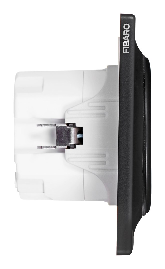 Prizë inteligjente Fibaro FGWOF-011-8 Type F, murale, e zezë