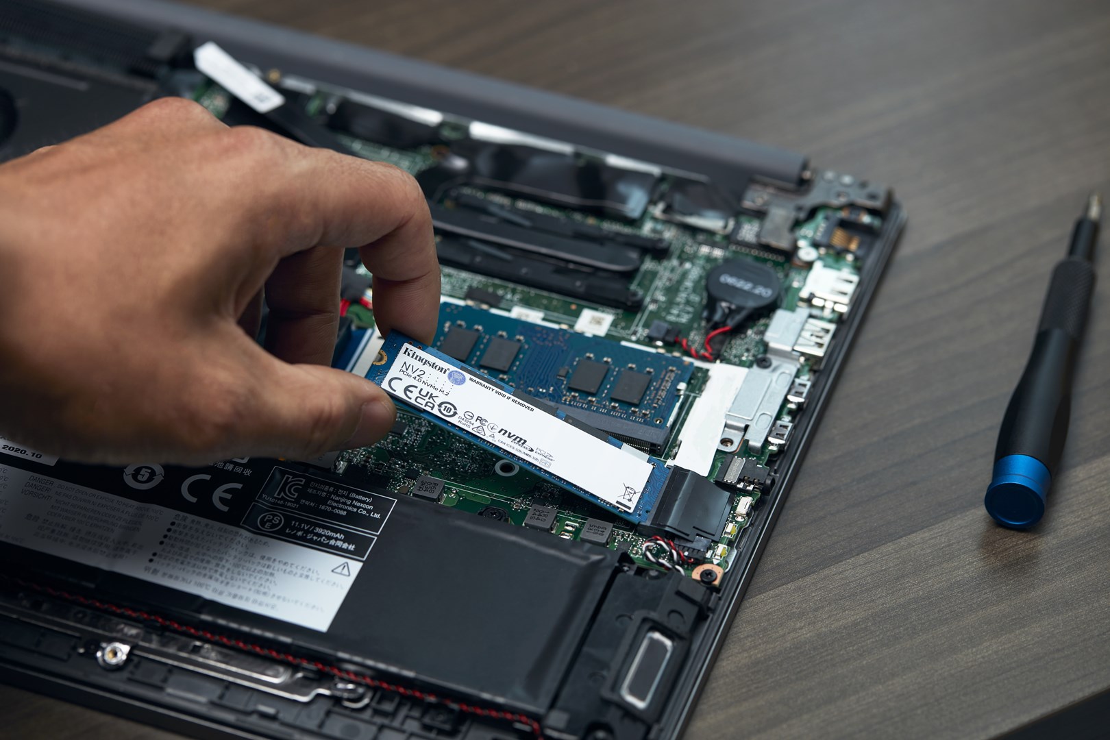Disk SSD Kingston NV2, 4TB, M.2 2280 NVMe