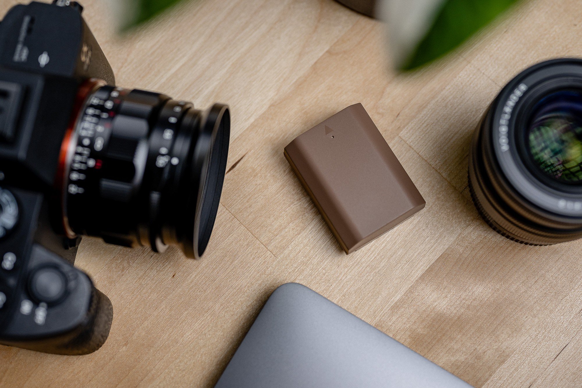 Bateri rikarikueshme Newell NP-FW50, 1100mAh, USB C, e zezë