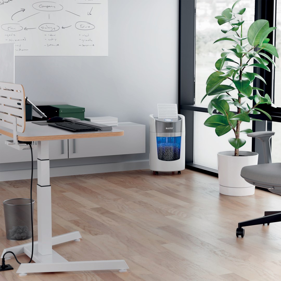 Shkatërrues dokumentesh Leitz IQ Optimax Small, kosh 22L, kapacitet 350 fletë A4, i bardhë gri