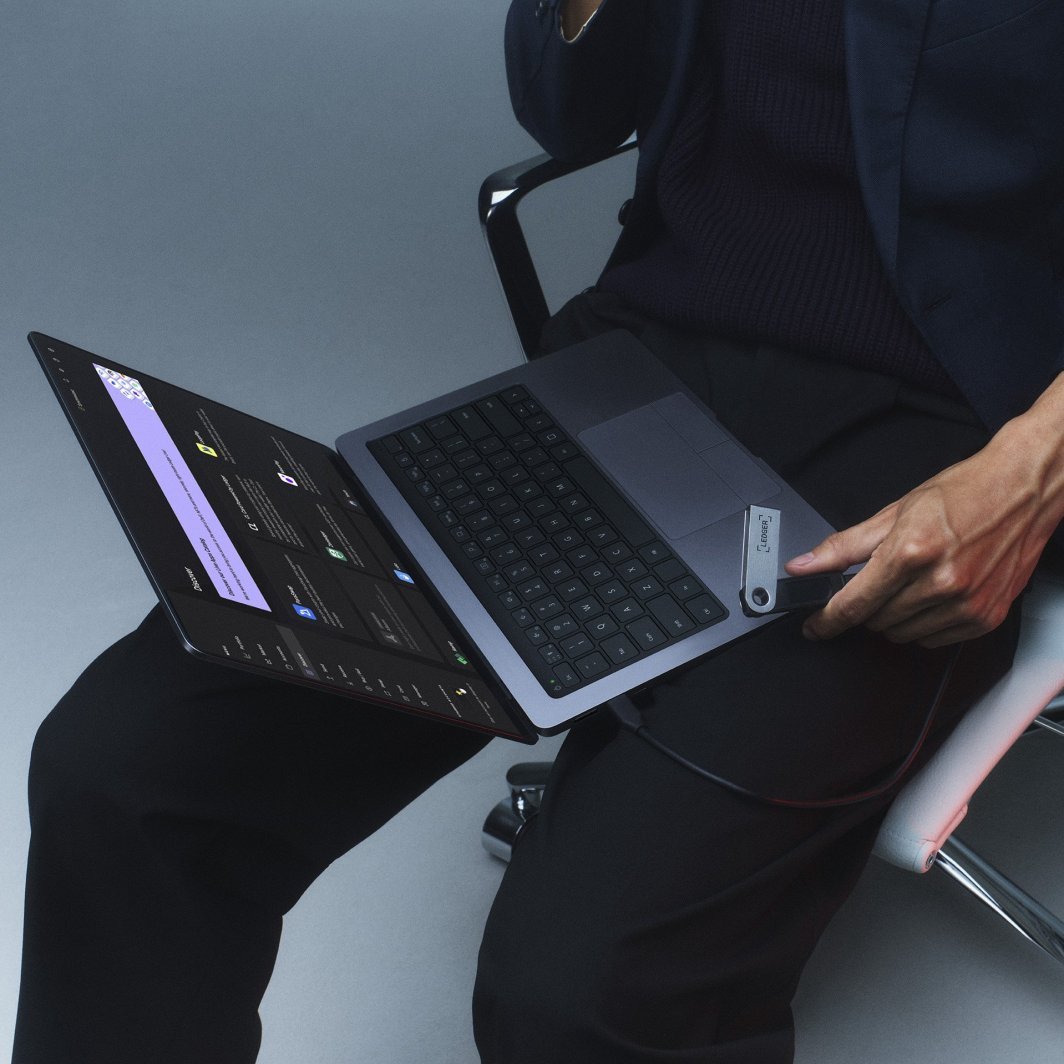 Pajisje për kriptovaluta Ledger Nano S Plus