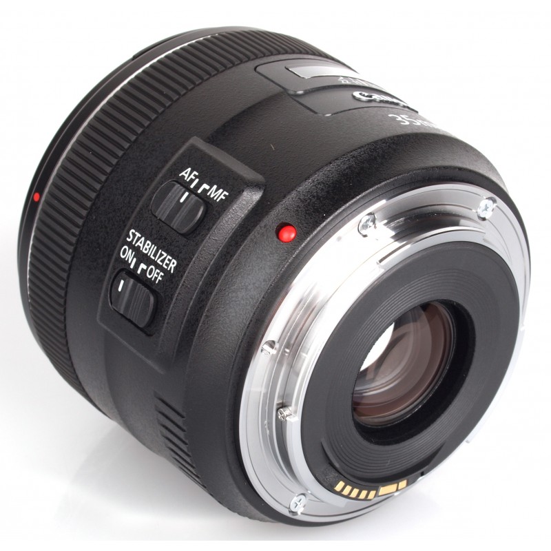 Canon EF 35mm f/2 IS USM