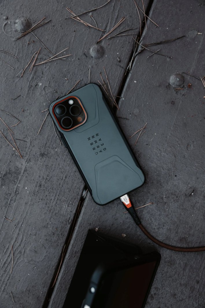 Кабел USB C Урбан Армор Геар 9B4415114097, USB 3.2 Gen 2x2, 0.75 m, црно портокалов
