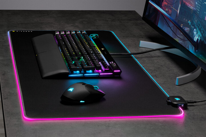Mauspad Corsair MM700 RGB