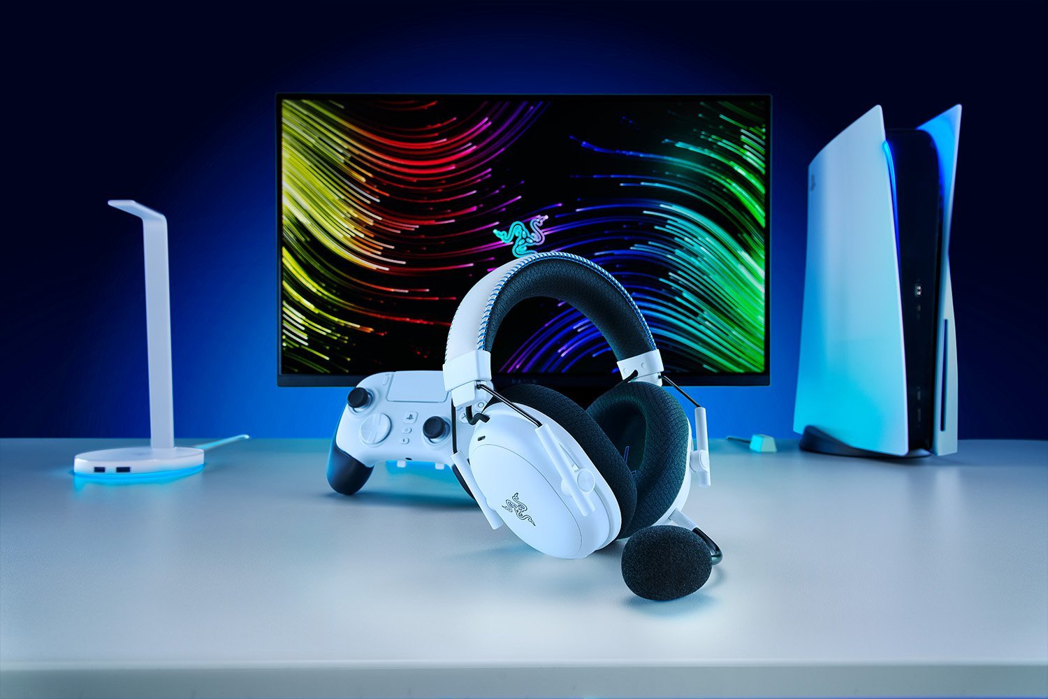 Kufje gaming Razer BlackShark V3 Pro, wireless dhe me kabllo, USB dhe Bluetooth, të bardha