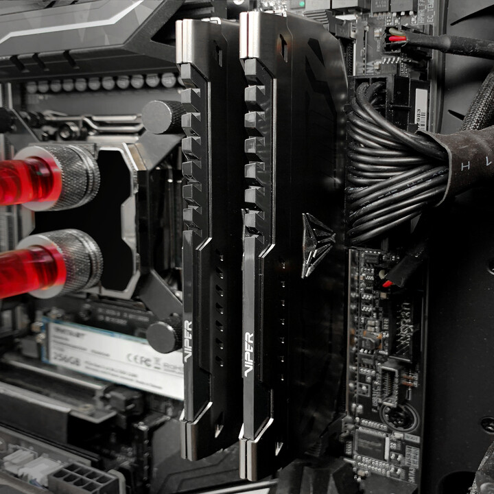 RAM меморија Patriot Viper Steel RAM, 32 GB (2x16 GB) DDR4, 3600 MHz