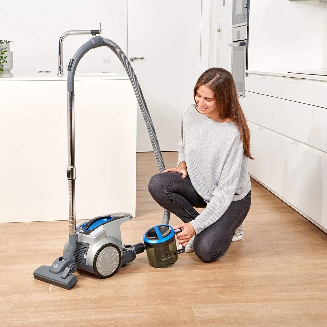 Fshesë me korrent Black&Decker BXVML700E, 700W, 2L, gri