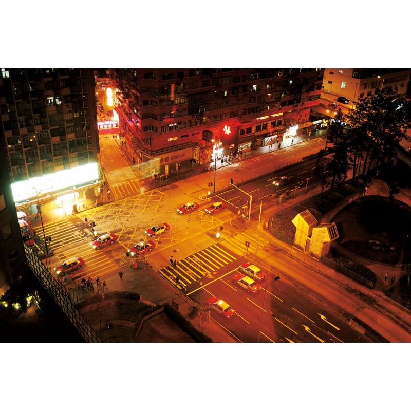 Canon RF 35mm f/1.8 IS Macro STM