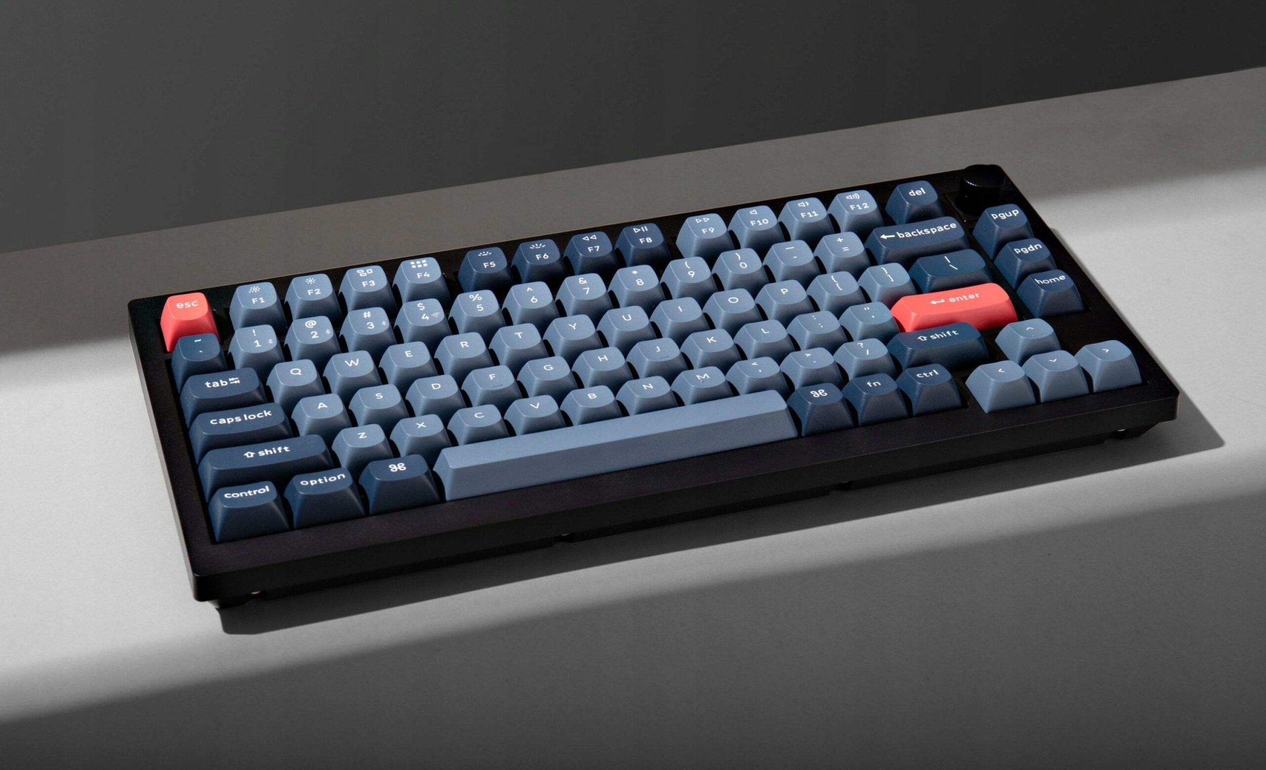Tastierë mekanike wireless Keychron V1 Max, RGB, Gateron Jupiter Red, me knob, carbon black