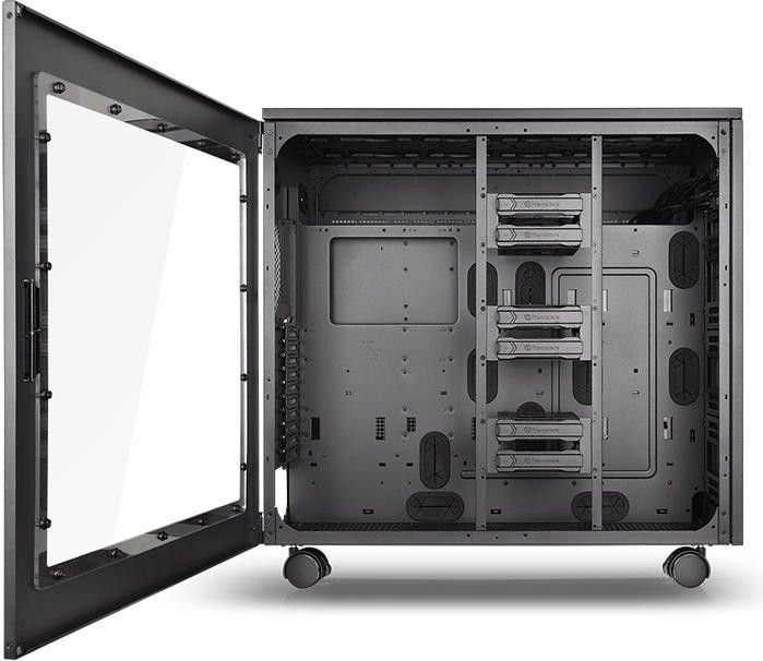 Kasë Thermaltake Core W200 Super-Tower, Të ndryshme