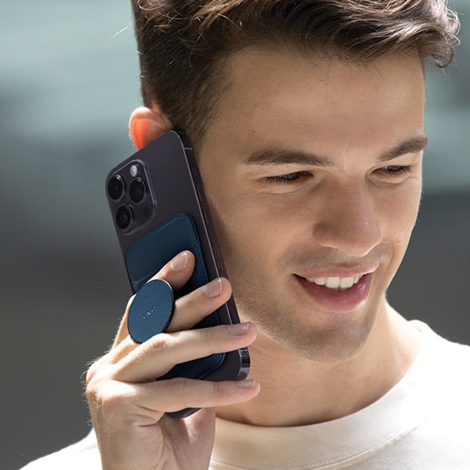 Portofol magnetik MagSafe UNIQ Flixa, me grip, për 2 karta, gri Flint