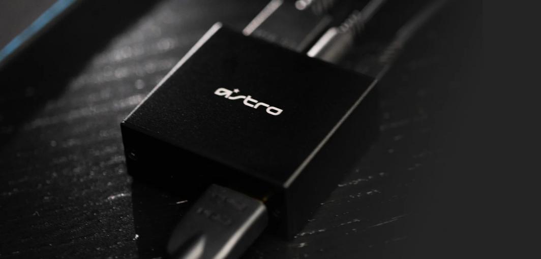 Përshtatës HDMI Astro për PS5, i zi