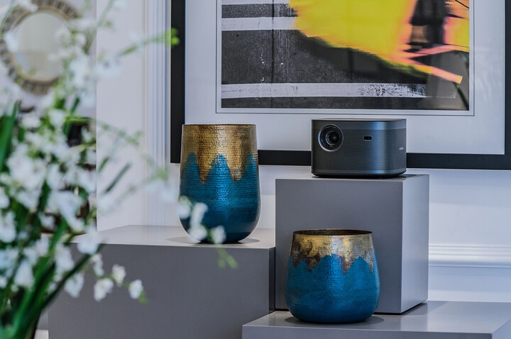 Projektor XGIMI Horizon Pro, i argjendtë