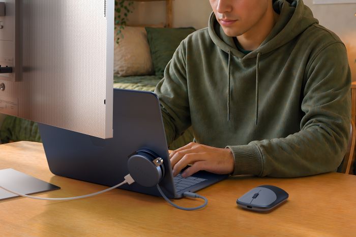 Satechi OntheGo 5-in-1 Multiport Adapter, Indigo