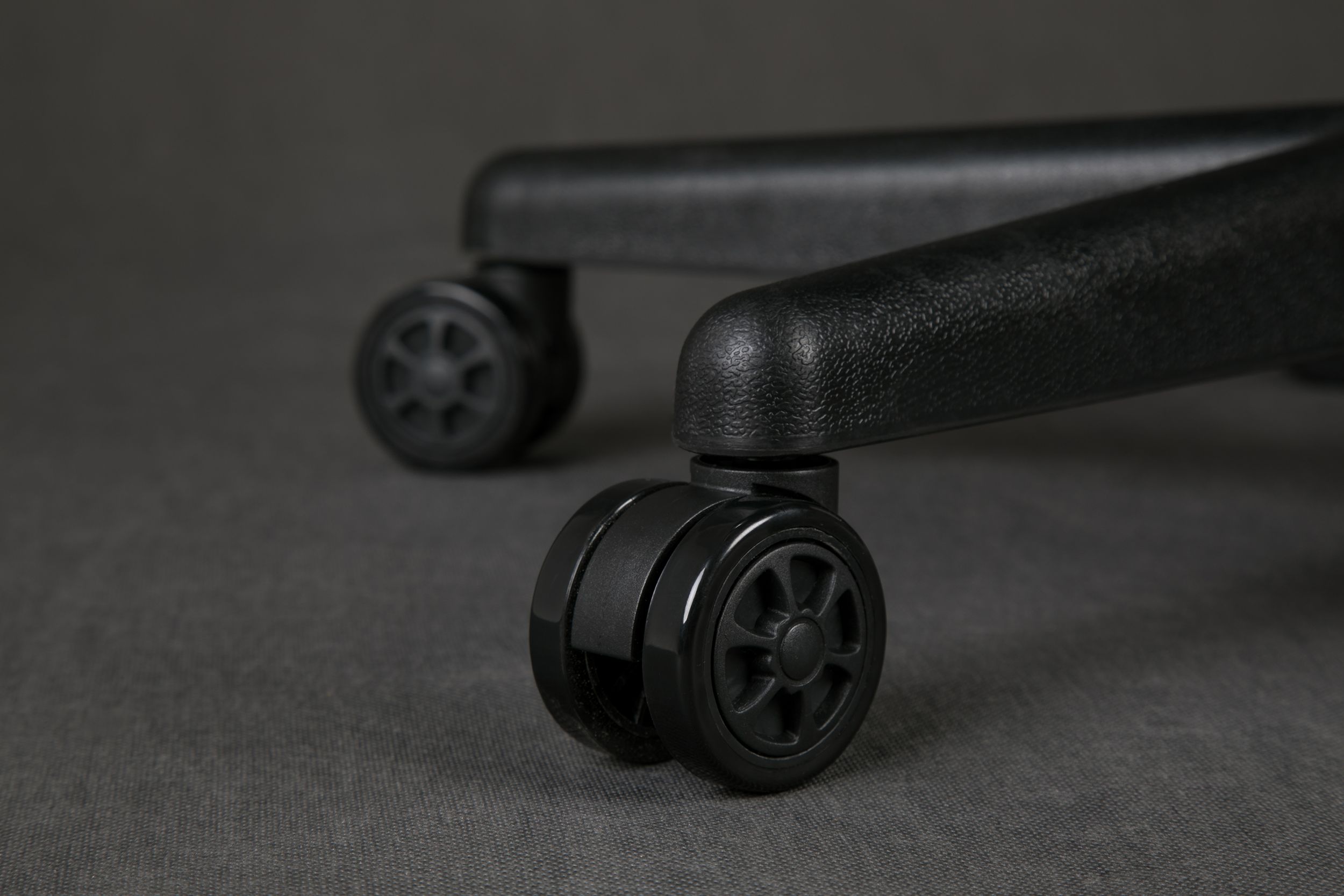 [OUTLET] Karrige SENSE7 Prism, e zezë/hirtë