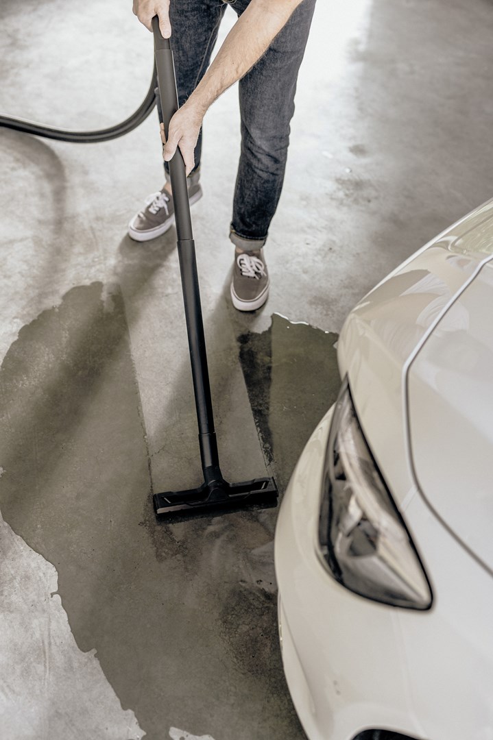 Fshesë me ujë dhe tharje Karcher WD 3 S V 17 4 20, 1000W, depozitë 17L, e verdhë