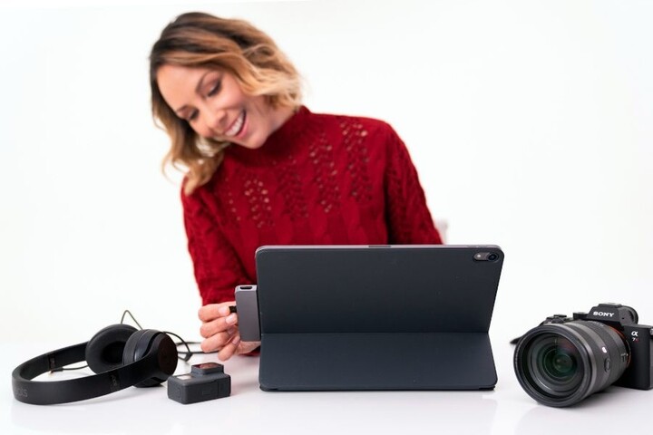 Hub HyperDrive 6në1 USB-C për iPad Pro, gri