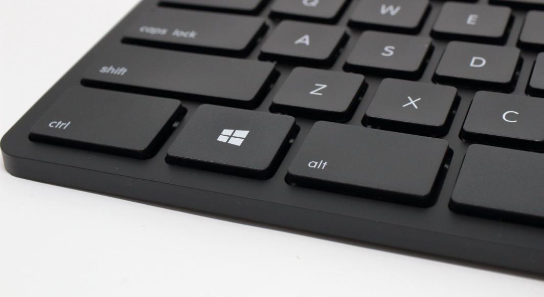 Tastierë Matias Backlit, wireless, US, e zezë