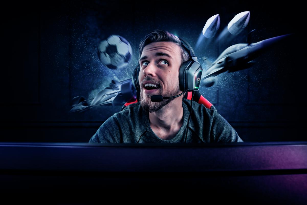 Headset gaming Trust GXT 450 Blizz, 7.1 surround, RGB, me kabllo