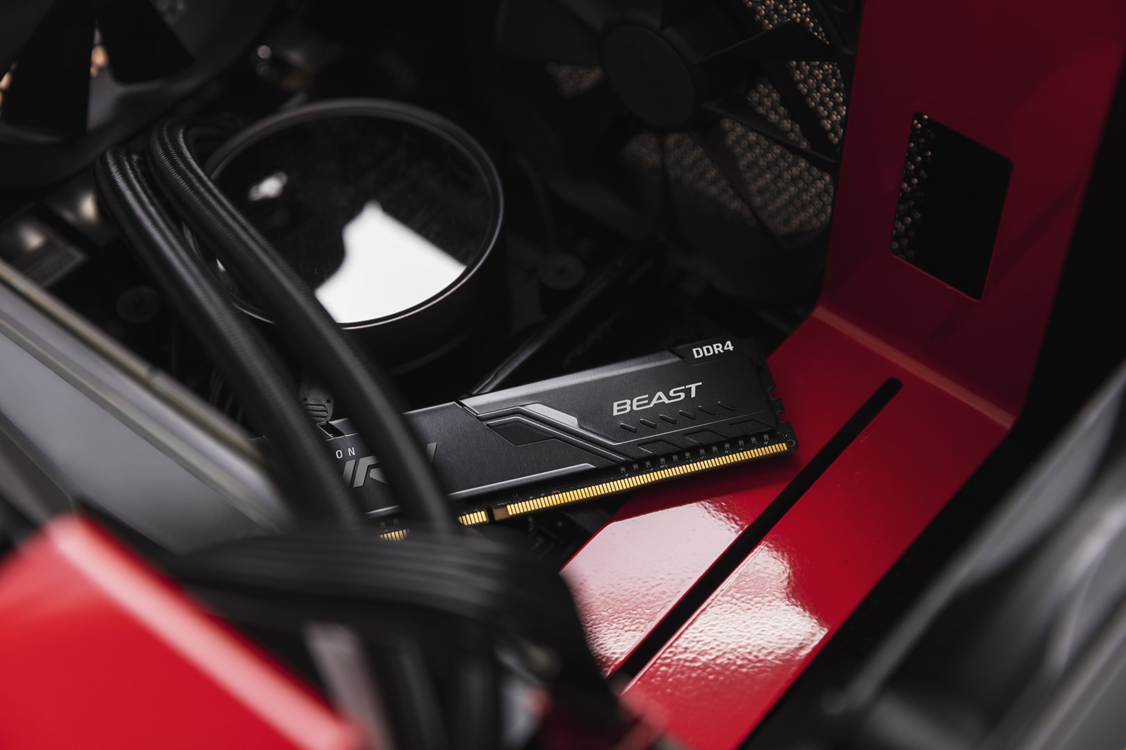 Memorie RAM Kingston FURY 32GB 3200MT/s DDR4 CL16 DIMM Beast