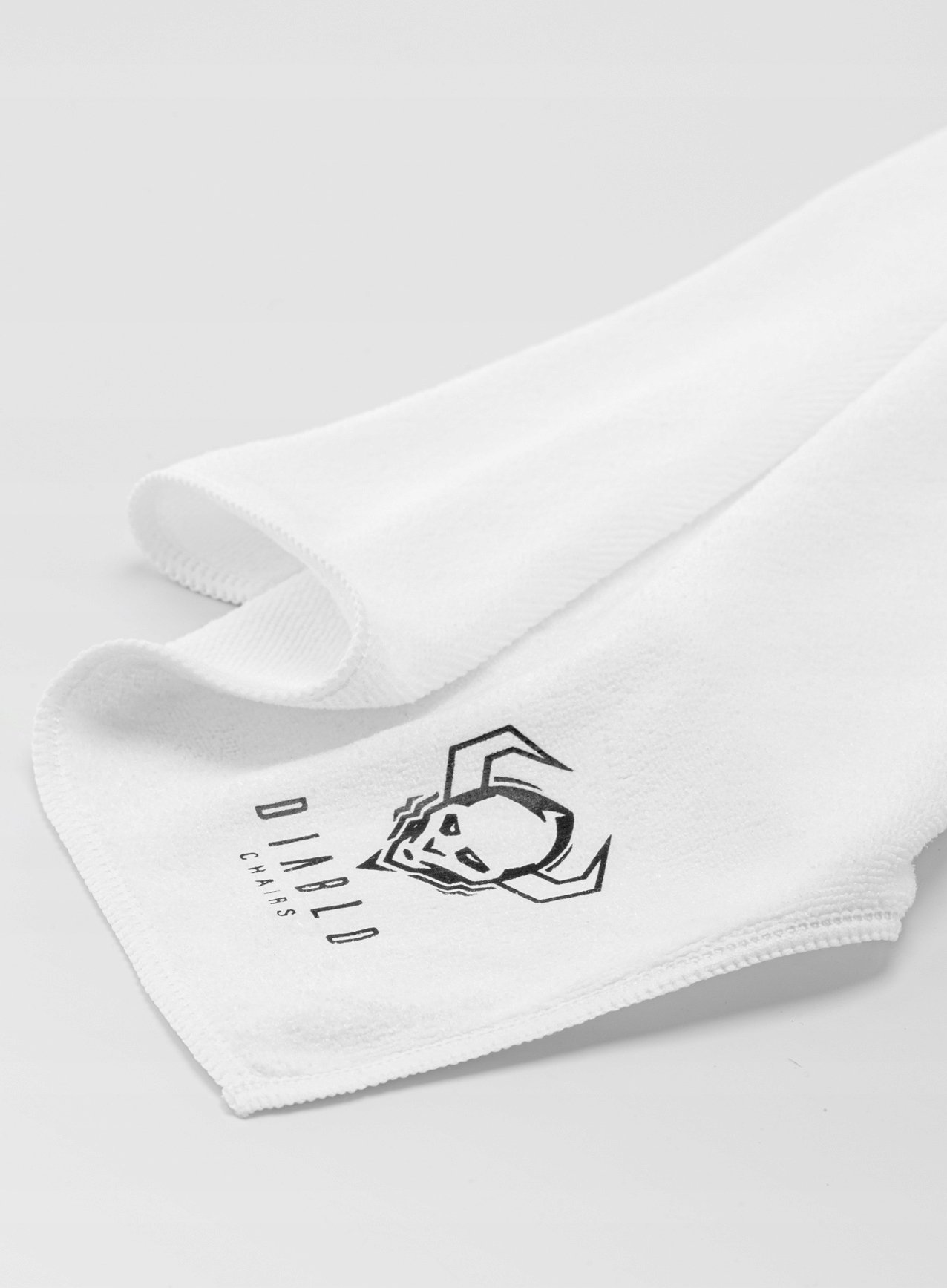 Set pastrimi Diablo Eco-leather Care, për eko lëkurë, me furçë dhe sfungjer