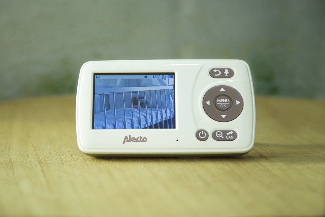 Monitor foshnje Alecto DVM-71, ekran 2.4", shikim nate, i bardhë