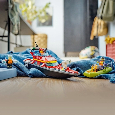 Set LEGO® City 60373 Fire Rescue Boat and Boat, 144 pjesë