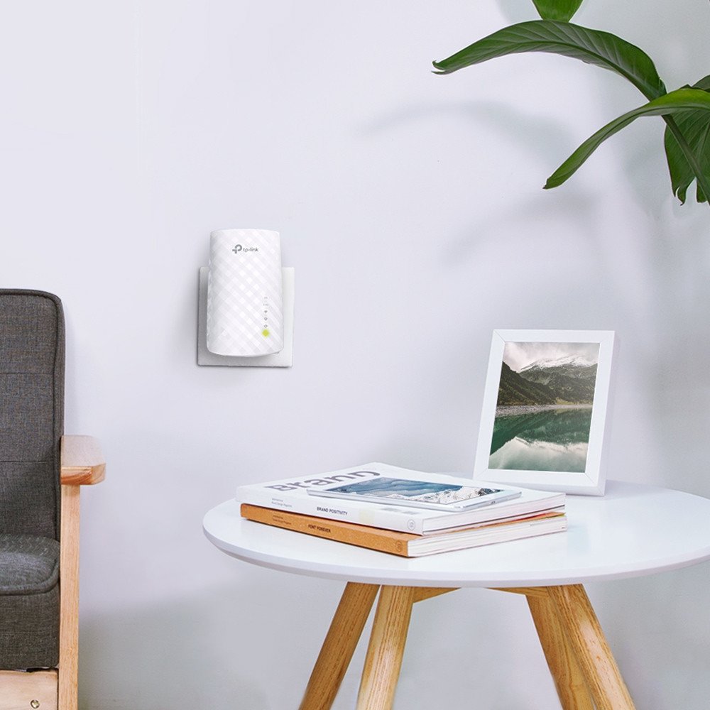 Zmadhues WiFi TP-Link RE200, AC750, port LAN, i bardhë