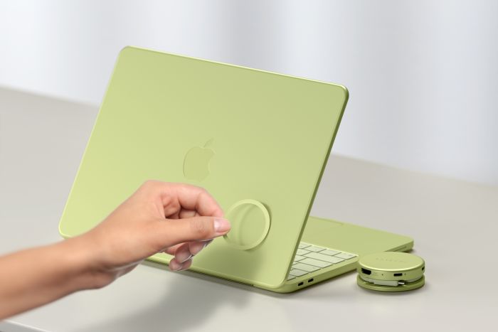 Satechi OntheGo 5-in-1 Multiport Adapter, Citrus