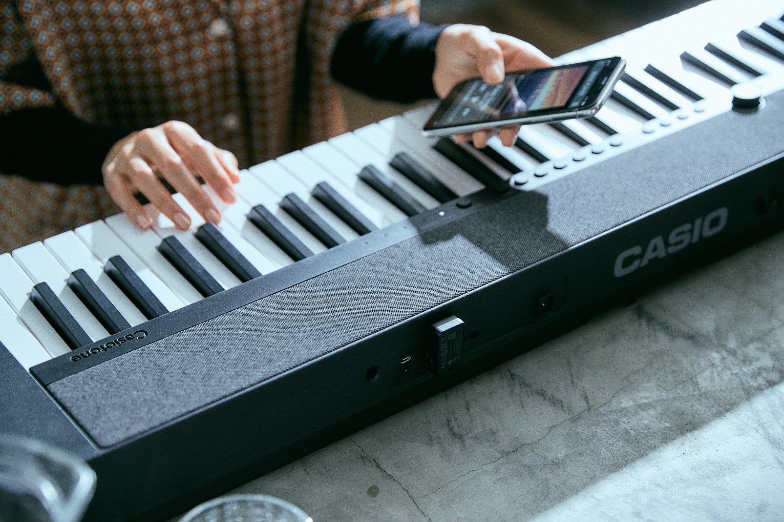 Tastierë Casio Casiotone CTS1, 61 taste, Touch Sensitive, e zezë