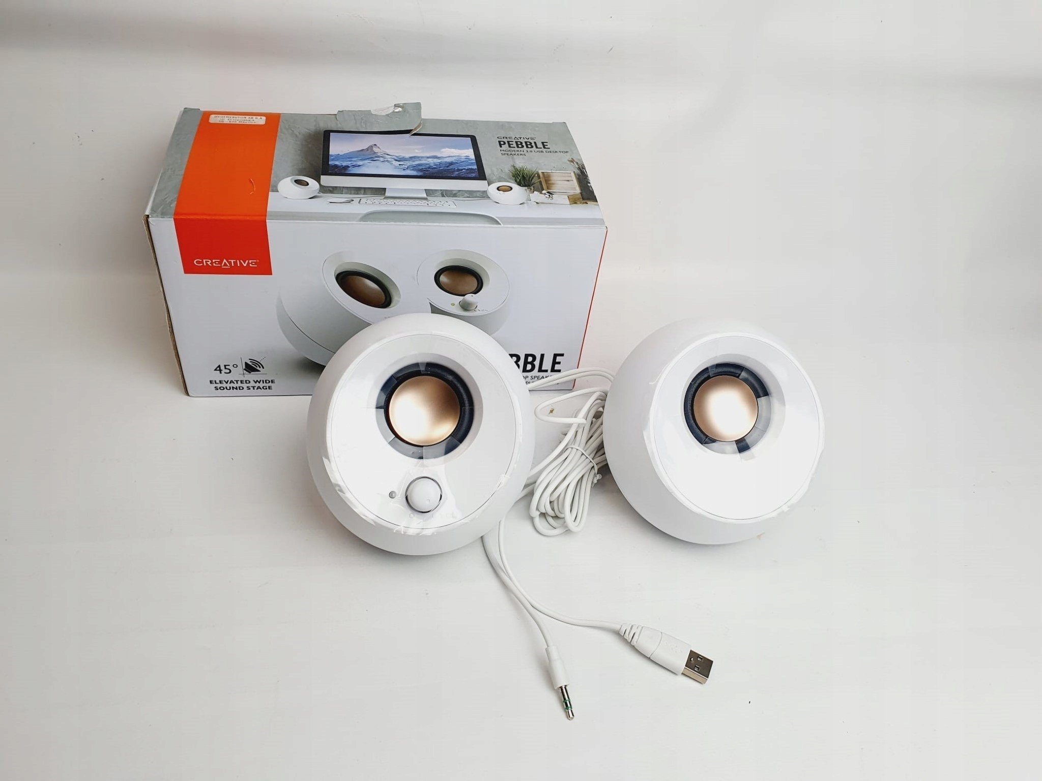 Altoparlantë PC Creative Pebble V3, 10W, USB C dhe Bluetooth, të bardhë