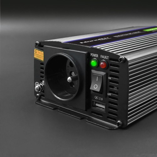 Inverter Qoltec Monolith, 600W, 12V në 230V, i zi