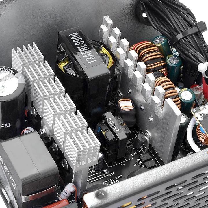 Burim energjie Thermaltake, 550 W, i zi