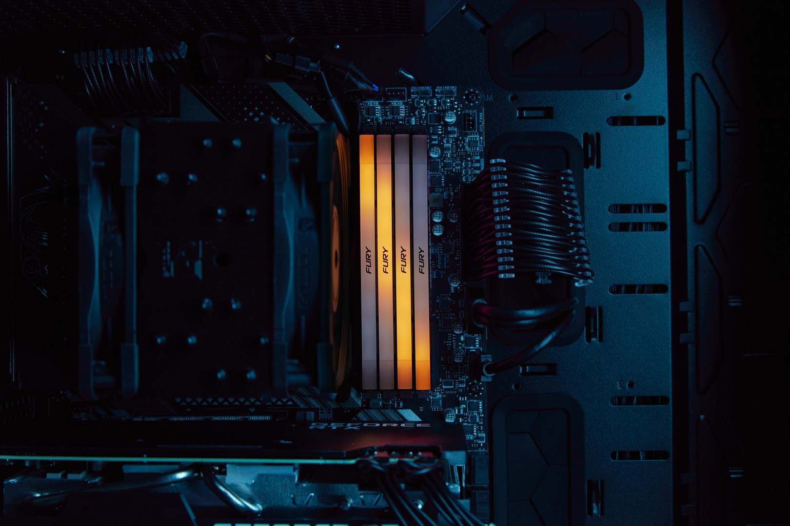 Memorie RAM Kingston FURY Renegade RGB, 32GB, DDR4, 3200MT/s, e zezë