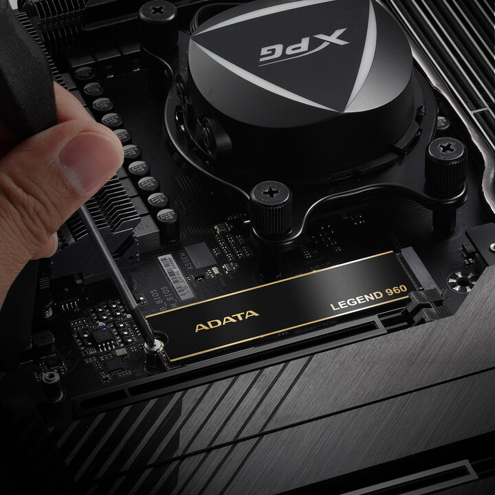 Хард диск ADATA LEGEND 960, M.2 - 2TB