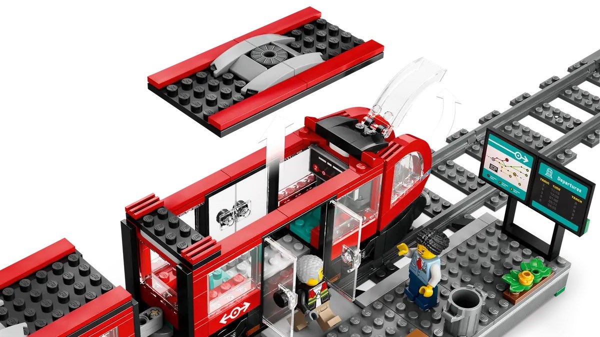 Set LEGO City Downtown Streetcar and Station, tram dhe stacion urban, shumëngjyrësh
