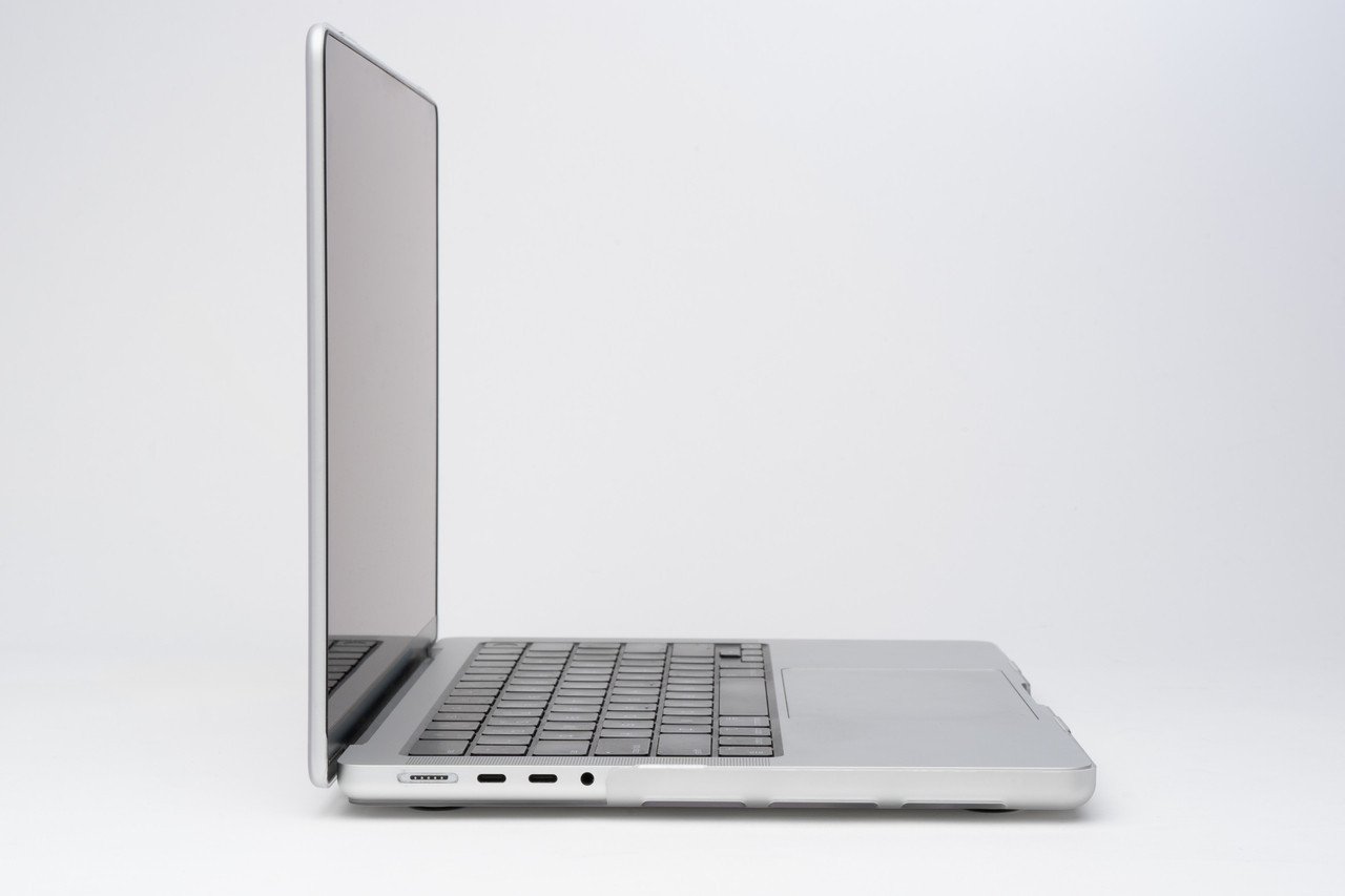 Mbrojtëse laptopi ZAGG Snap On, për MacBook Pro 16" M3 M2 M1, hardshell, gri e errët