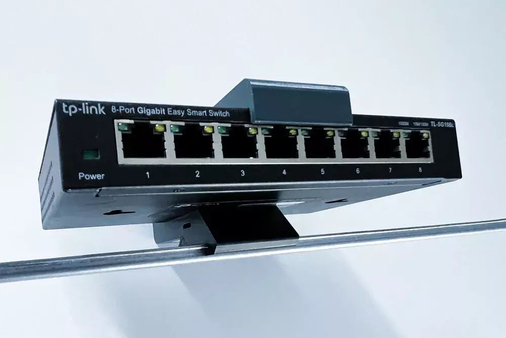 Mbajtës DIN TP-Link D-TPDIN158, për montim në shinë DIN, plastik, gri