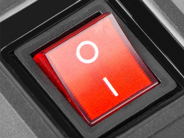 Kabllo vazhduese Armac Multi M6, 6x priza, FR, çelës, 10 m, e zezë