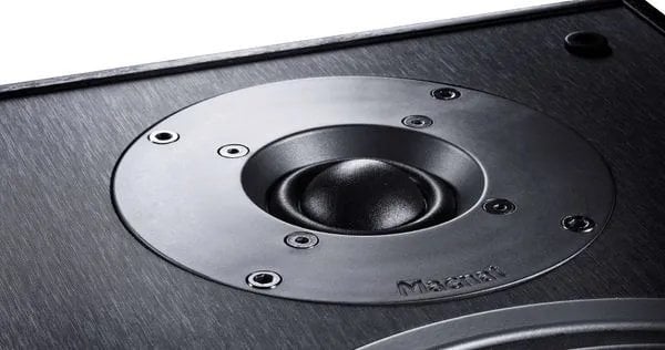 Bokse rafti Magnat Monitor S30, set 2 copë, 2 drejtimesh, të zeza