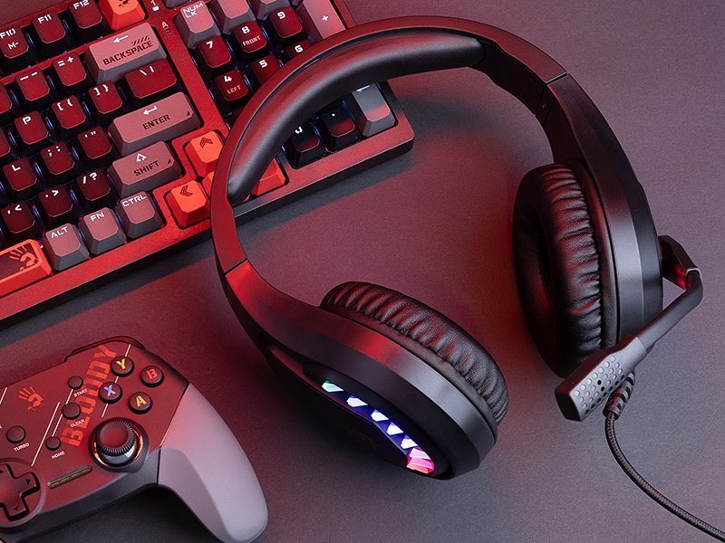 Kufje gaming A4Tech Bloody G230P, stereo, me mikrofon, të zeza