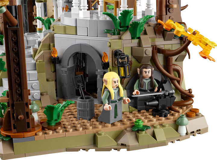 Set LEGO® Icons 10316 The Lord of the Rings: Rivendell, 6167 pjesë