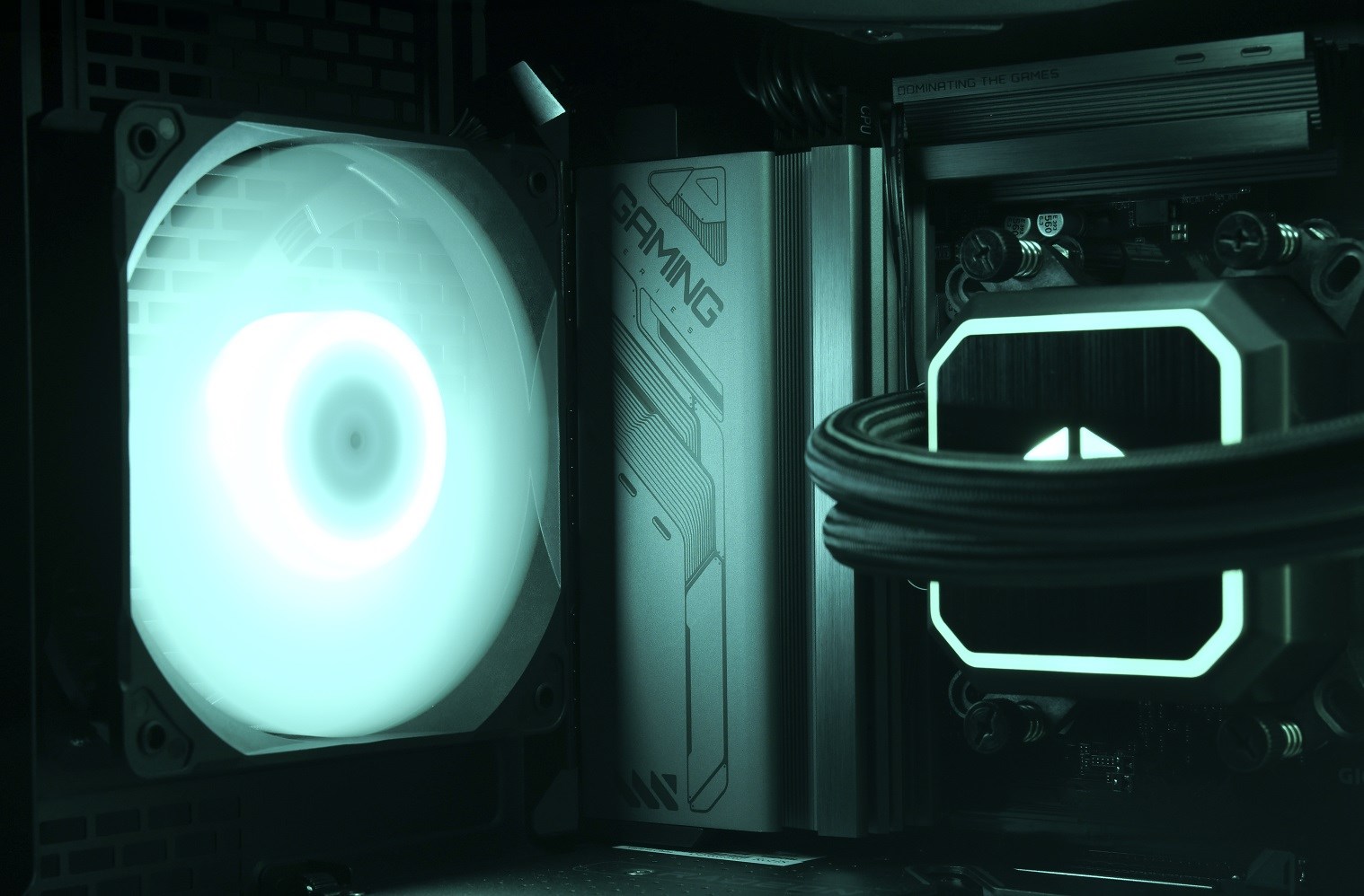 Kompjuter Actina AMD Ryzen 7 7800X3D, RX 7900 XTX, 1TB SSD, i zi