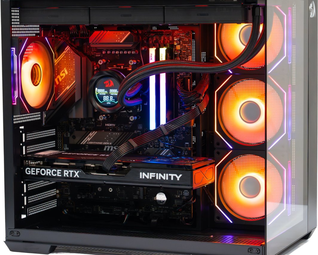 Kompjuter gaming Morele Game X G300, RTX 5070 Ti, i zi